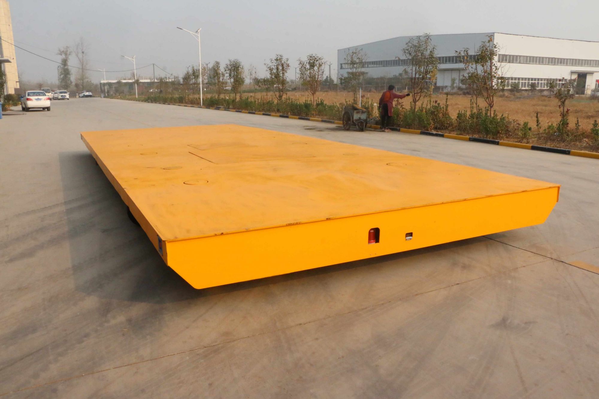 模具35T電動(dòng)搬運(yùn)車